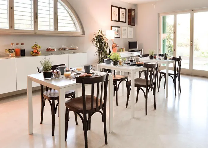 Bagni Di Sole 住宿加早餐酒店 5*